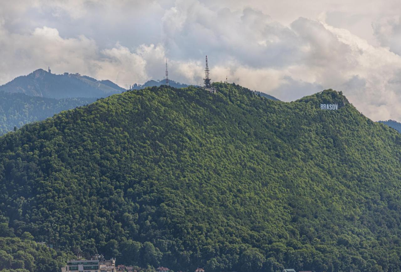 Mk Apartments Braşov Buitenkant foto