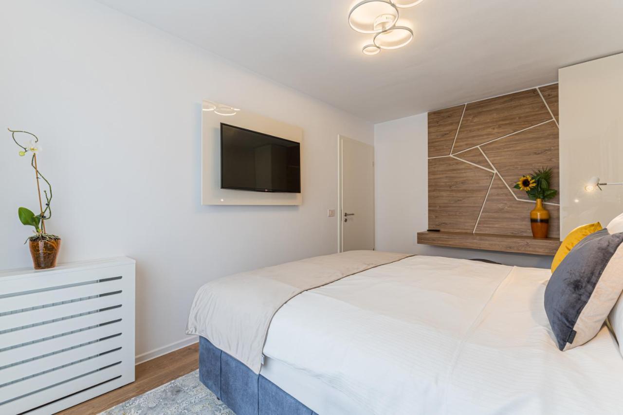 Mk Apartments Braşov Buitenkant foto