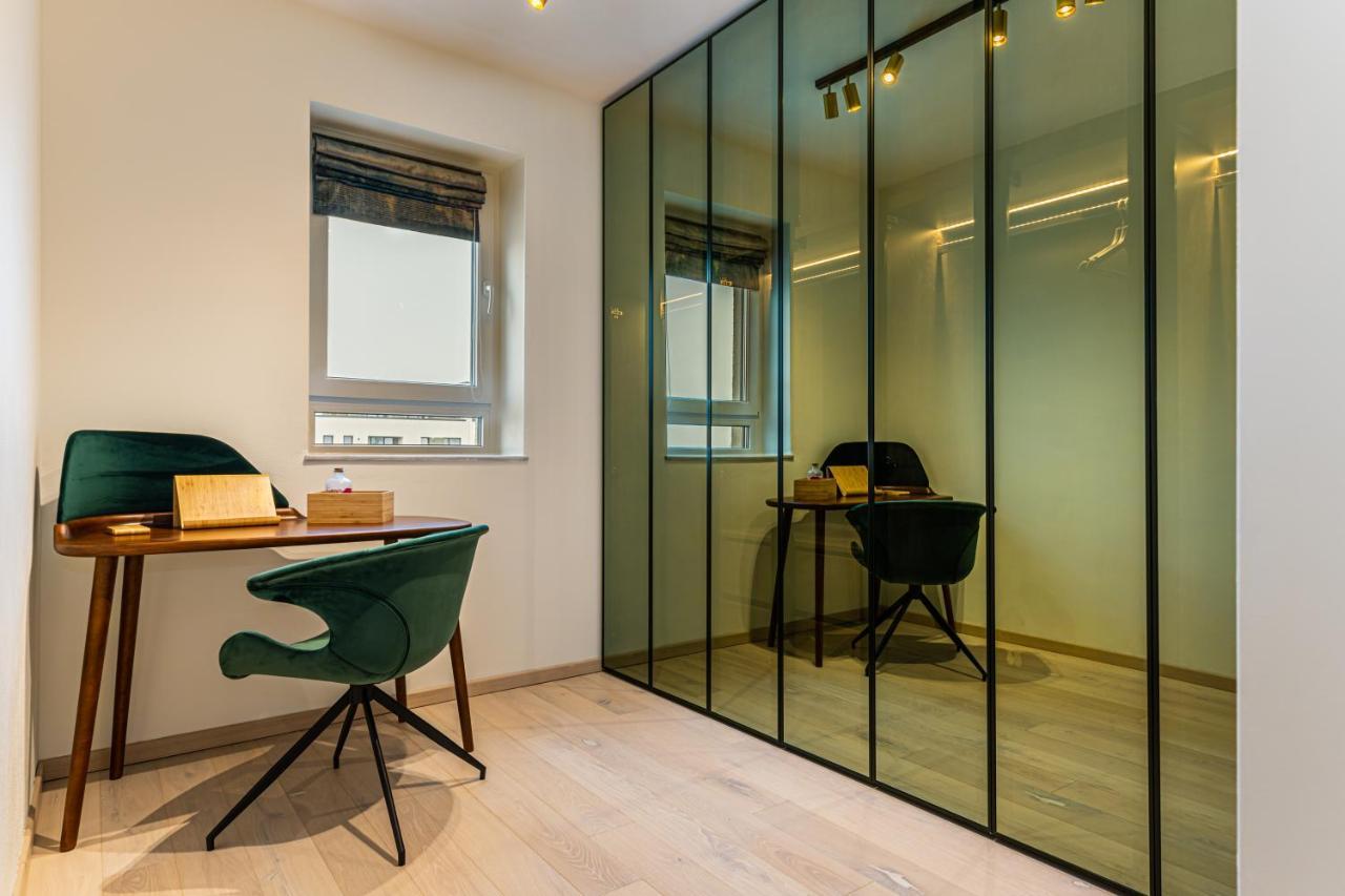 Mk Apartments Braşov Buitenkant foto