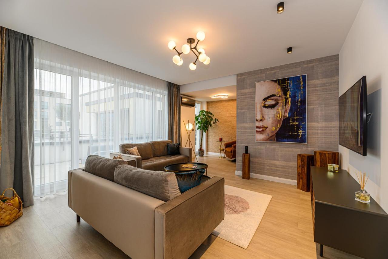 Mk Apartments Braşov Buitenkant foto